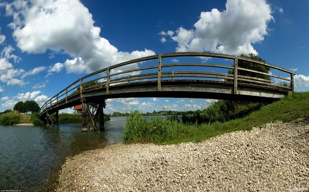 Деревянный мост.