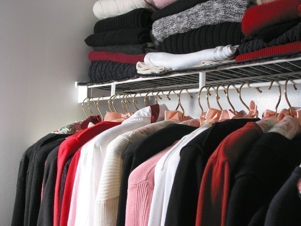 Чистота и порядок в доме - залог здоровья. От каких вещей в гардеробе стоит избавиться?