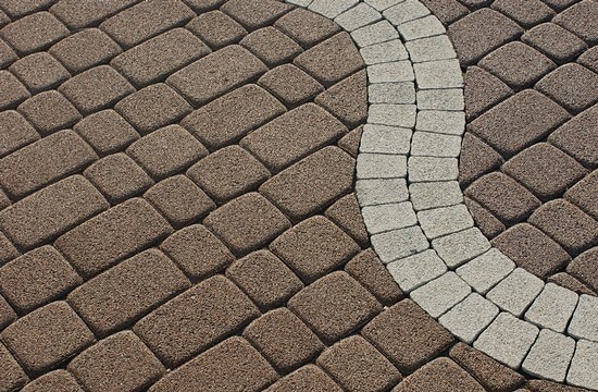 Тротуарная плитка - материал № 1 для благоустройства. Долговечность, приятная цена и внешний вид, а так же экологичность являются причиной выбора тротуарной плитки.