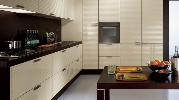 Выбираем мебель для кухни в стиле минимализм