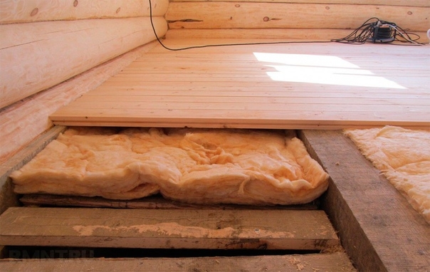Как утеплить пол в деревянном доме
